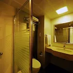 Hotell Golden Rock 5*