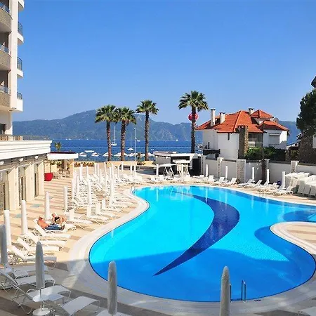 Golden Rock 말마리스