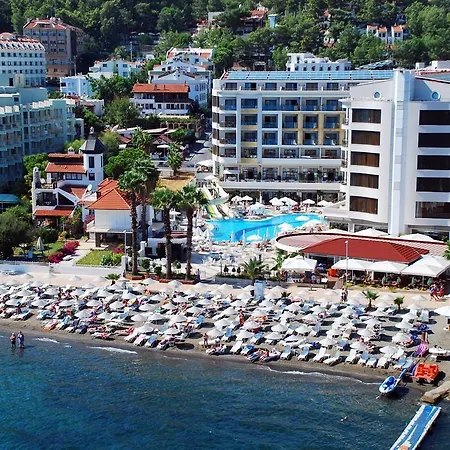 Golden Rock Μαρμαρίς