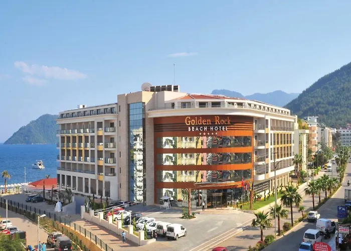 Szálloda Golden Rock 5*
