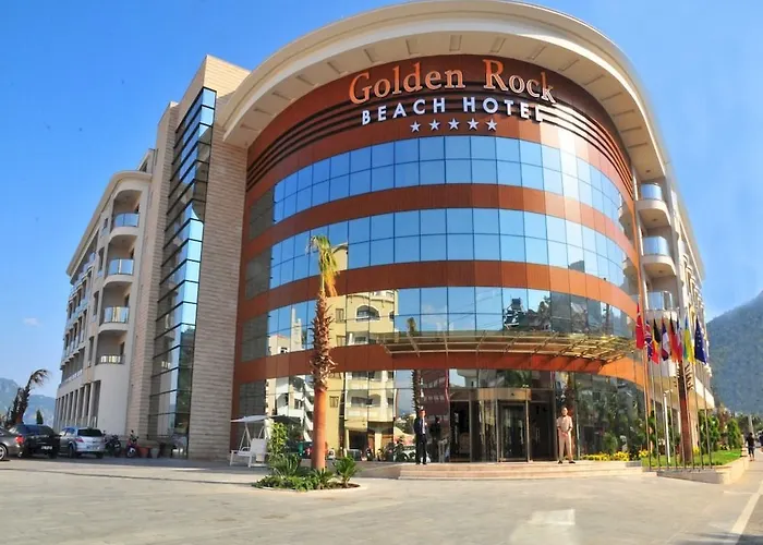 Golden Rock Szálloda 5*