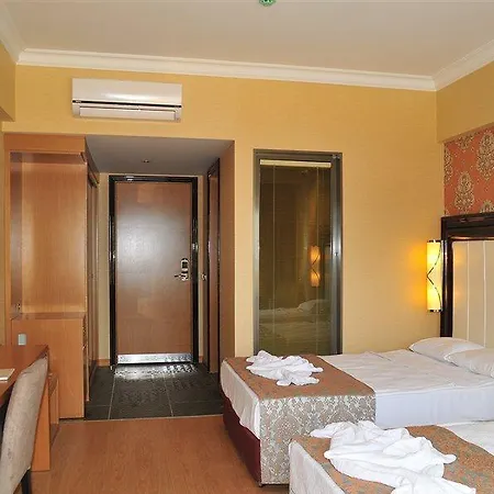 جولدن روك بيتش مرمريس