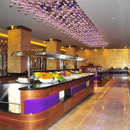 فندق جولدن روك بيتش 5*